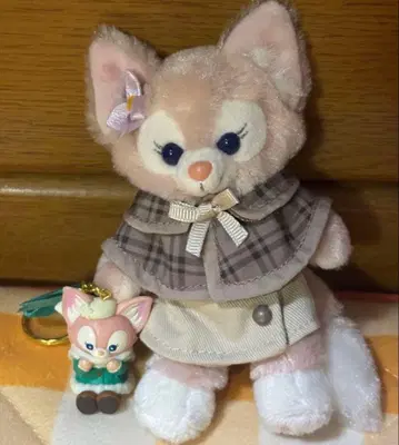 디즈니 리나벨 인형 배지 키체인 크리스마스