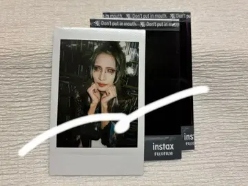 0.1g의 오산 미즈타 마리 씨 폴라로이드