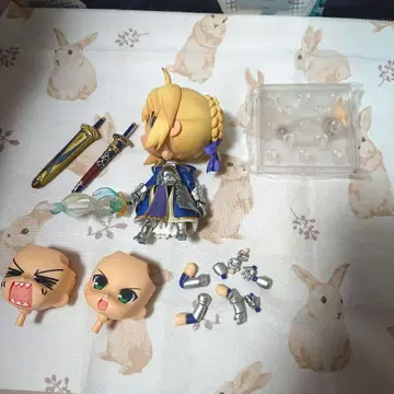 넨도로이드 세이버 슈퍼 버블 에디션 페이트 하자품