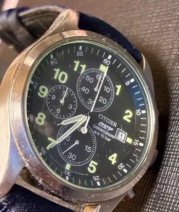 CITIZEN 크로노그래프 손목시계 10기압 방수 밀리터리