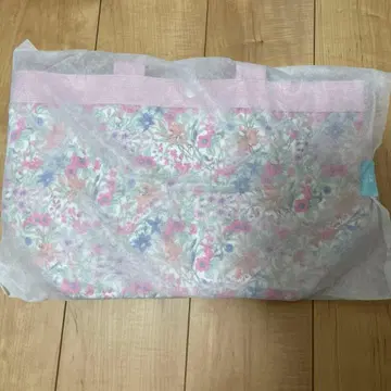 [미사용 새상품] 헬로키티 리버티 토트백 핑크 대