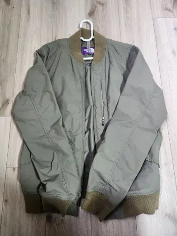 퍼플 라벨 THE NORTH FACE MA-1 자켓 L 올리브