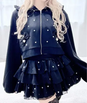 MARS 하트 스터드 숏 후드티