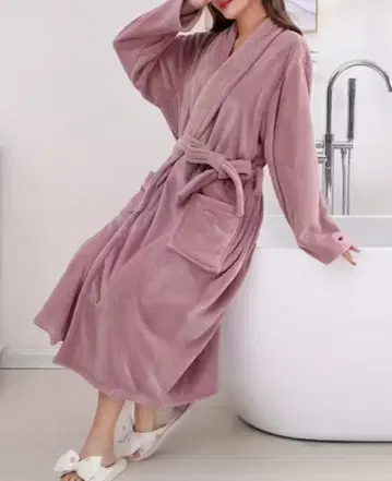 [ 새상품 ] 소프트한 촉감의 목욕 가운 원사이즈 ( 115cm )