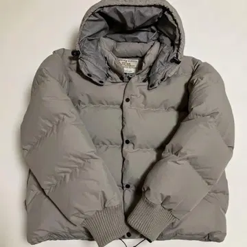 PHD 다운 자켓 M 사이즈