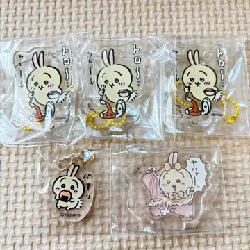 [치이카와] 나가노 마켓 한정판 먹고 먹고 아크릴 참 아크릴 스탠드 토끼