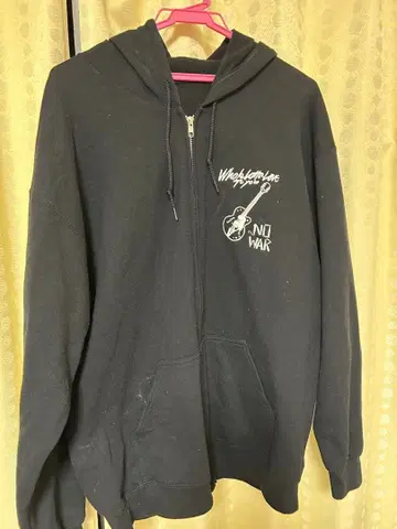 치바 유스케 후드티