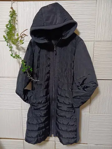 [ 무료배송 ] 후드 부착 다크 그레이 롱 코트