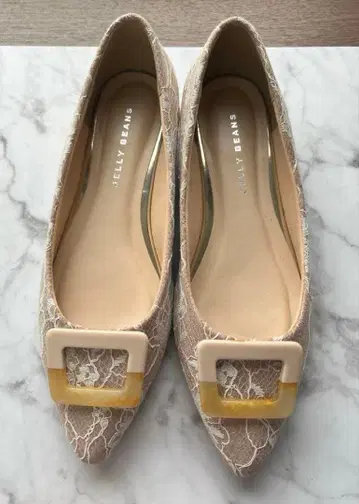 JELLY BEANS 젤리빈스 펌프스 베이지 레이스 23