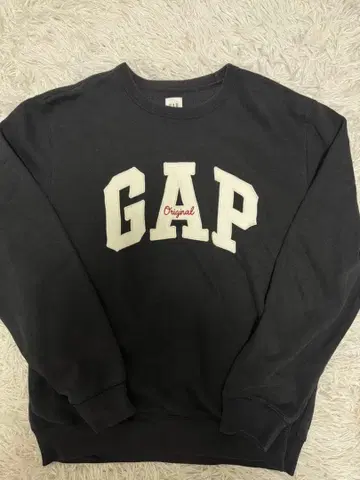 GAP 블랙 맨투맨 트레이닝복