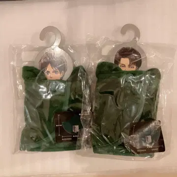 [새상품] 진격의 거인 USJ 망토풍 미니 타월 엘렌 리바이