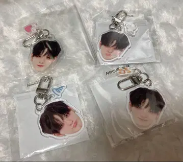 treasure 요시 얼굴 아크릴 키링 캡슐 토이 희로애락 컴플리트