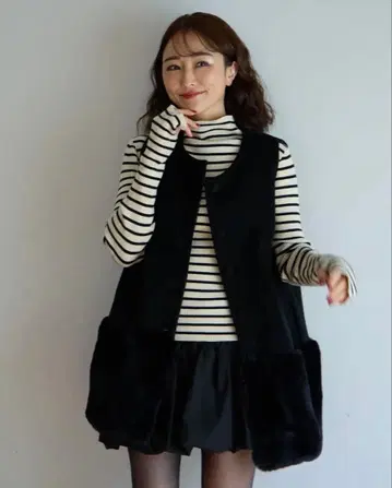 Myu ECO 퍼 절개 2way 베스트 원피스