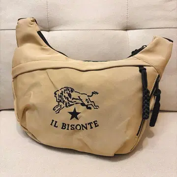 일비종떼 숄더백 베이지 카키