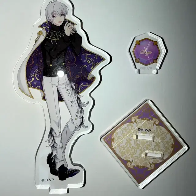 아이나나 오오사카 소고 아크릴 스탠드