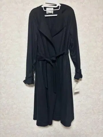 Andemiu 새상품, 택 포함 리본 묶는 코트