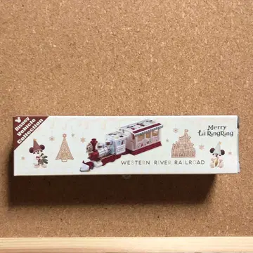 디즈니 리조트 2025 크리스마스 토미카 리루린린