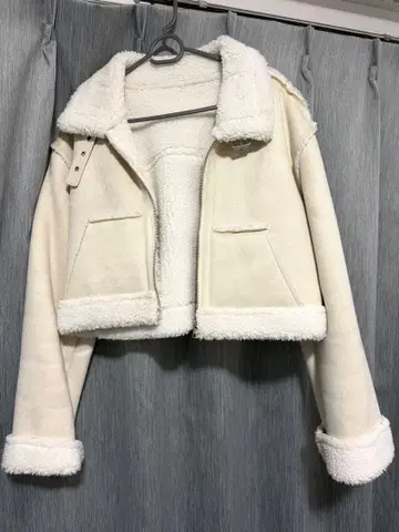 amood 무스탕 아우터 코트 화이트 화이트