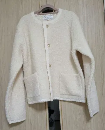 로페피크닉 아이보리 플리스풍 가디건