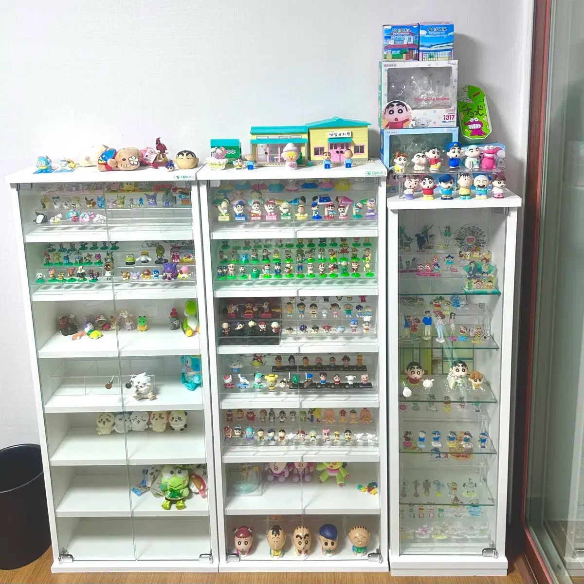 Quick sale) Crayon Shin-chan gacha figures, acrylics, Nendoroids, Choco Eggs, etc.