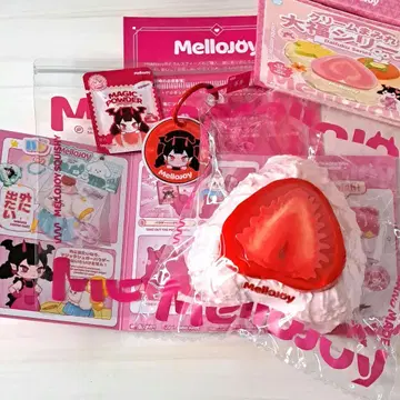 Mellojoy 크림 범벅 대복 스트로베리 딸기 쫀득쫀득 스퀴즈