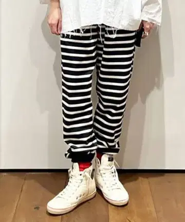 델라베 저지 팬츠