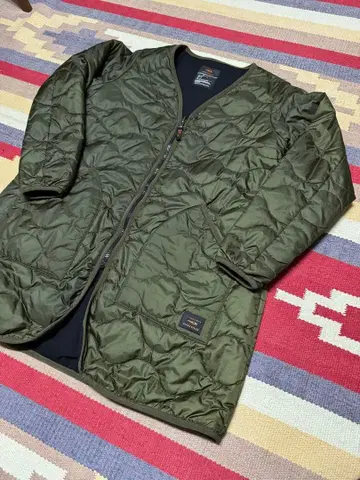 티고라 x 빔즈 디자인 퀼팅 자켓