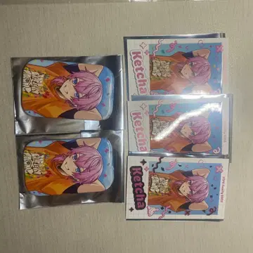 AMPTAK x COLORS 케차 캔뱃지/카드