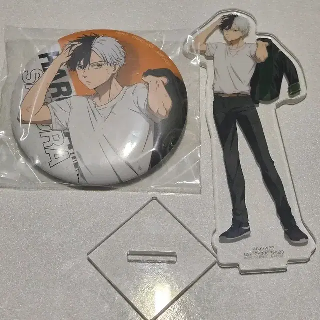 윈브레 사쿠라 하루카 쿠지 아크릴 스탠드 캔뱃지 하위상 윈드브레이커