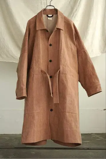 JAN-JAN VAN ESSCHE 감나무 염색 데님 코트