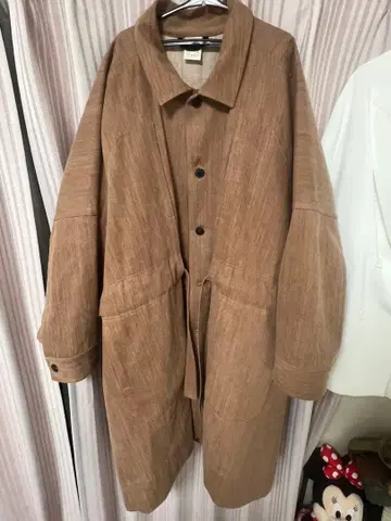 JAN-JAN VAN ESSCHE 감나무 염색 데님 코트