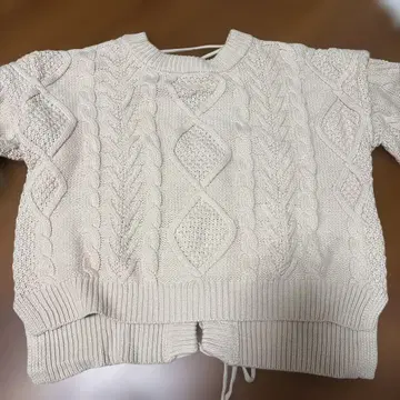 chico 크림색 케이블 니트 긴팔 스웨터