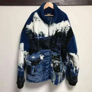 ZARA 그래픽 프린트 플리스 자켓