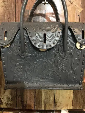 카빙 라이브스 S 그레이