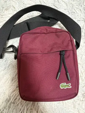 LACOSTE 버건디 숄더백 라코스테 빨간색