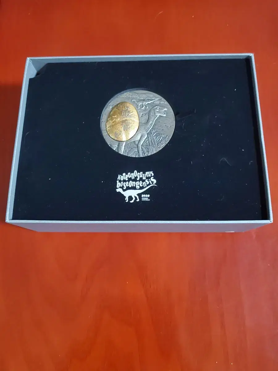 999 Pure Silver Medal (408g) KOMSCO Korean Peninsula Dinosaur Series 1st Edition