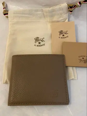 일비종떼 동전 지갑 포함 이단 접이식 가죽 지갑 C0487 TORTORA