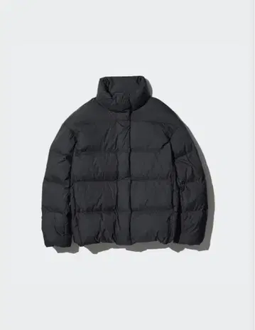 유니클로 파우더 소프트 다운 자켓 M 사이즈 2024년 제조