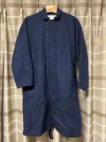 EEL 이일 보졸레 로브