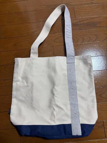 극단 사계절 업사이클 프로젝트 어반 리서치 콜라보 토트