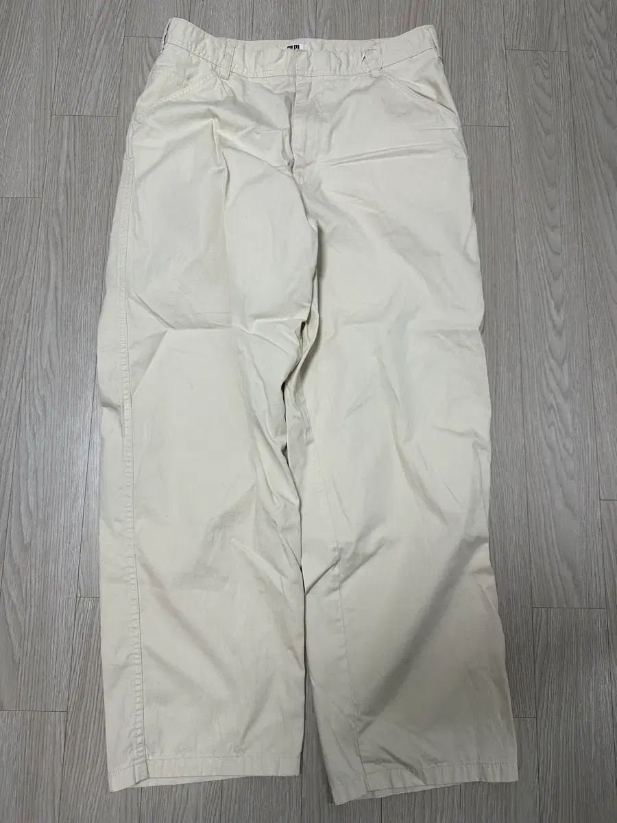 Uniqlo U Wide Chino Pants Ivory 82