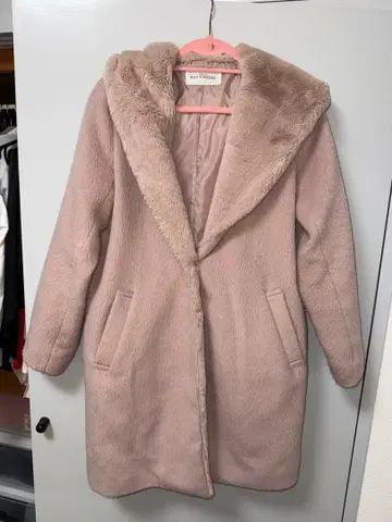 후드 부착 핑크 롱 코트 사이즈 F