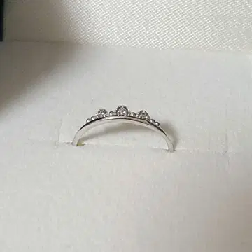 BIZOUX 다이아몬드 K10 WG 반지 크로누