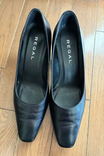 REGAL 블랙 하이힐 펌프스 24 cm