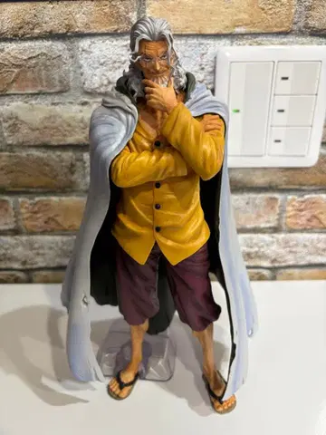 시련의 그 너머로 라스트 원 실버즈 레이리