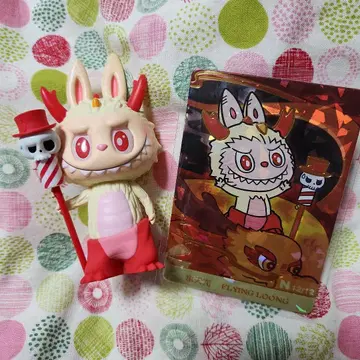 LOONG PRESENTS TREASURE Labubu 라부부