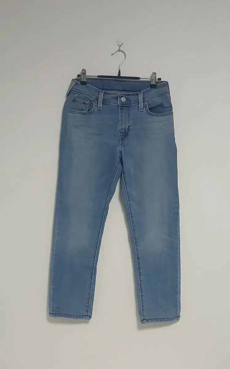 Levi&#x27;s jeans light wash denim pants // New condition