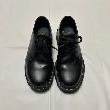 Dr. Martens 닥터마틴 3홀 블랙