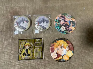 귀멸의 칼날 굿즈 모음 판매 캔뱃지 아크릴 스탠드 아크릴 키링