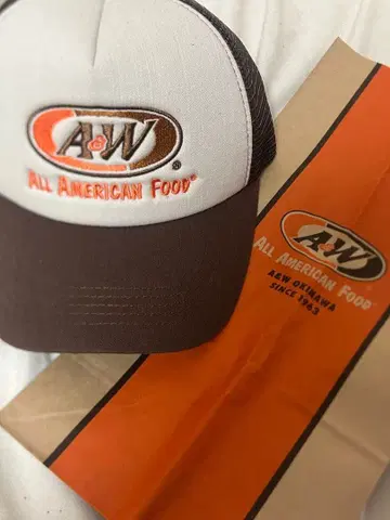 A&W 로고 메쉬 캡 브라운